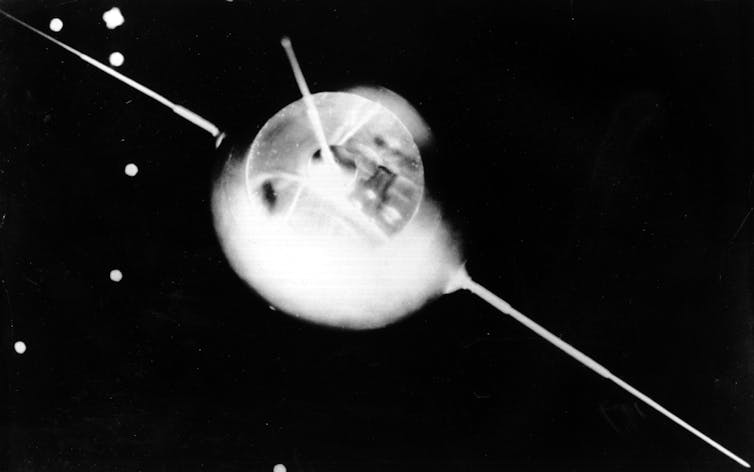 Model of satellite Sputnik 1