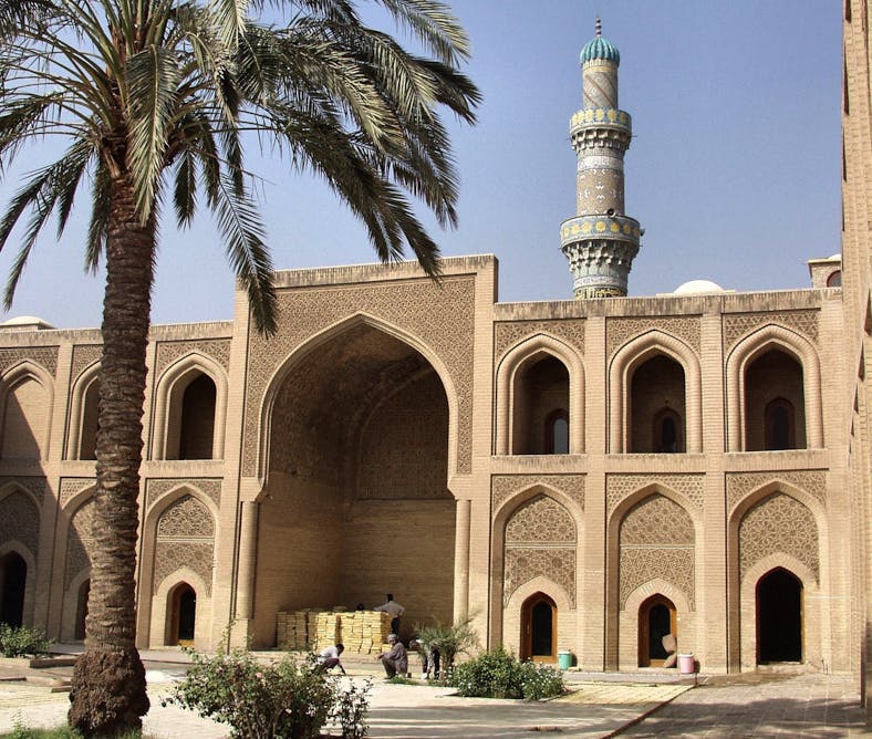 Арабский халифат город багдад. Багдадский дворец Аббасидов. Медресе в Багдаде. Дом мудрости Аль Мамуна. Дворец Халифа в Багдаде.