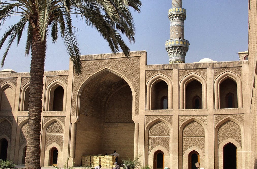 Арабский халифат город багдад. Багдадский дворец Аббасидов. Медресе в Багдаде. Дом мудрости Аль Мамуна. Дворец Халифа в Багдаде.